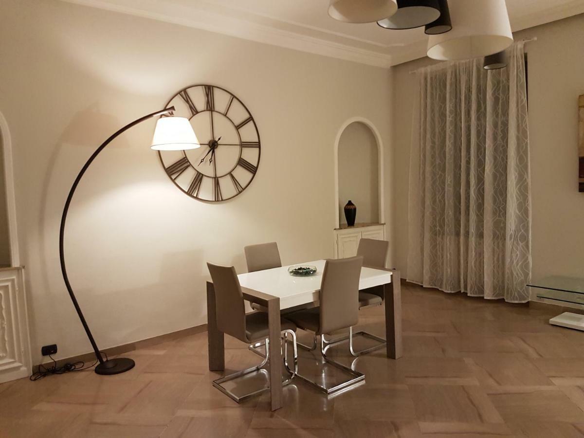 דירות טורינו Giuria 35 - Elegante Ed Accogliente Nei Pressi Del Valentino מראה חיצוני תמונה