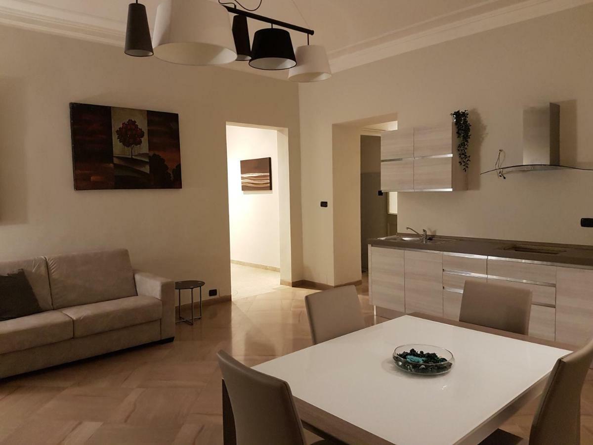 דירות טורינו Giuria 35 - Elegante Ed Accogliente Nei Pressi Del Valentino מראה חיצוני תמונה