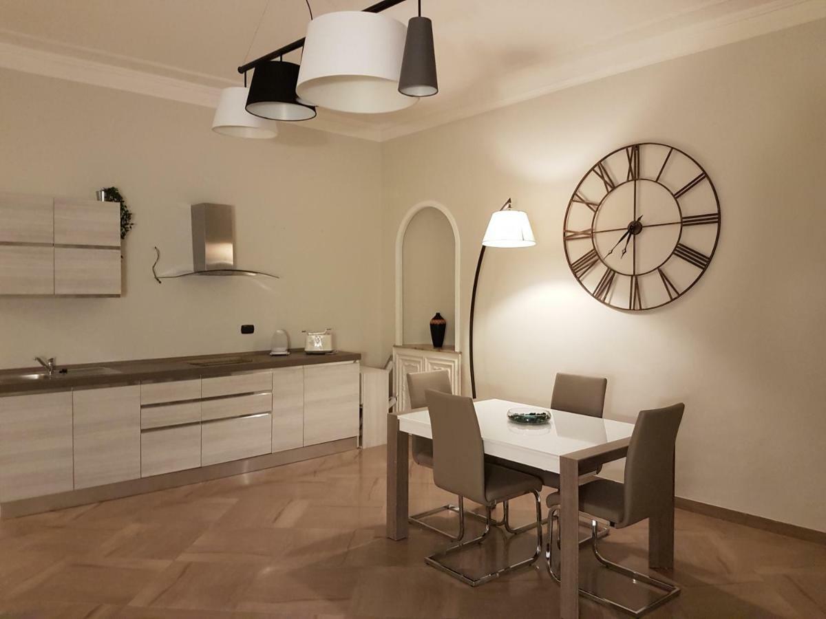 דירות טורינו Giuria 35 - Elegante Ed Accogliente Nei Pressi Del Valentino מראה חיצוני תמונה
